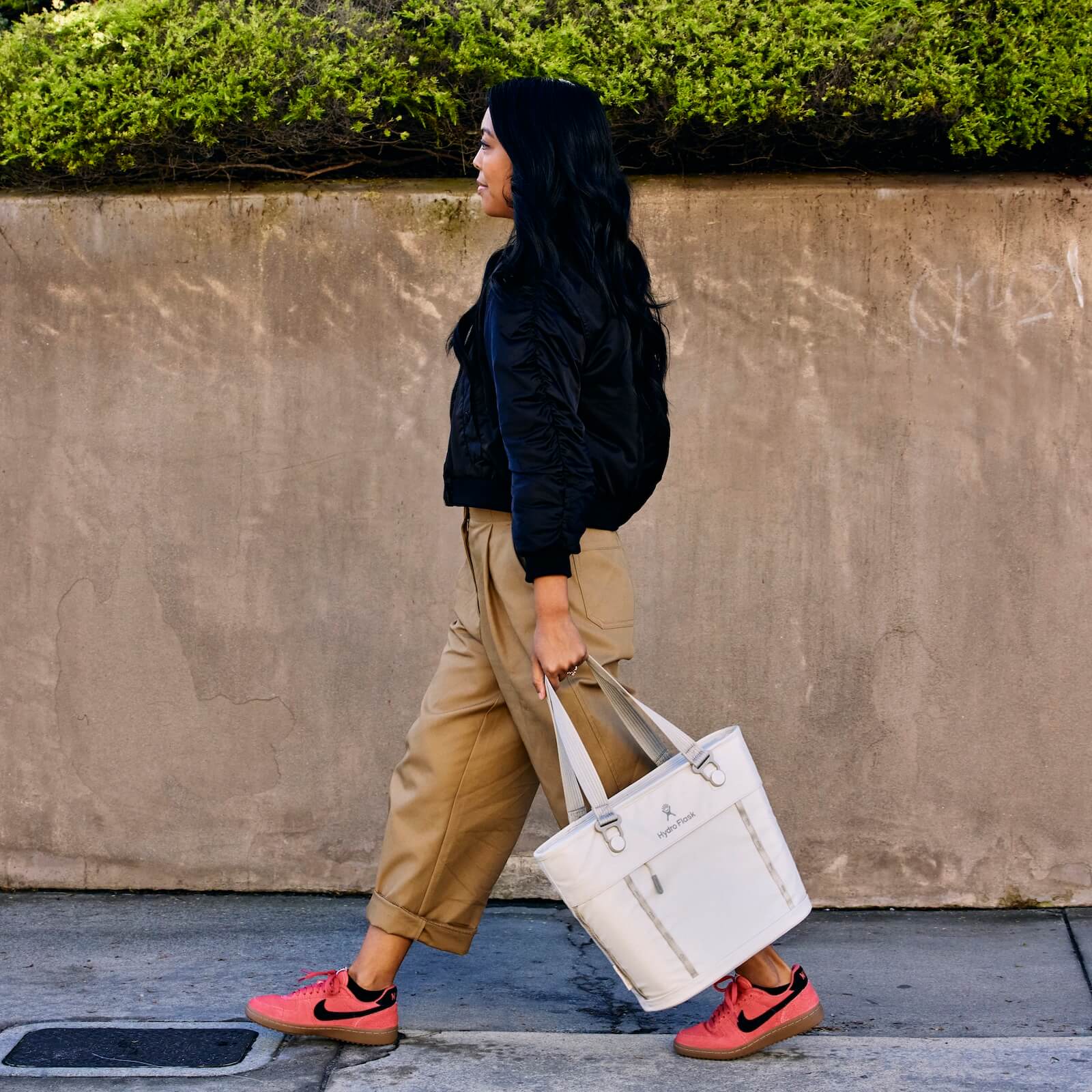 Carryout Soft Cooler Tote 10 L - Image 3