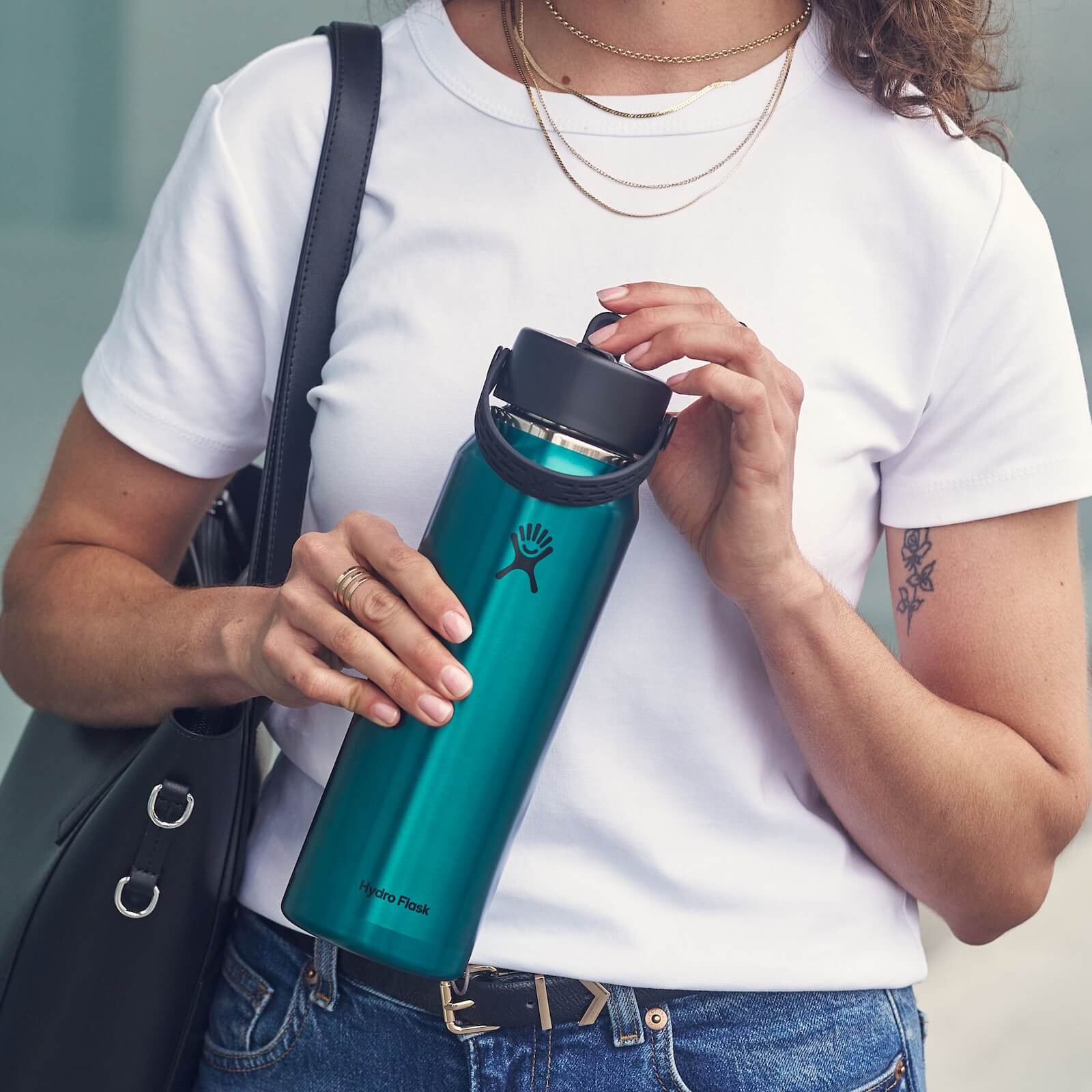 32 oz Lightweight Flex Straw Bottle - Image 4